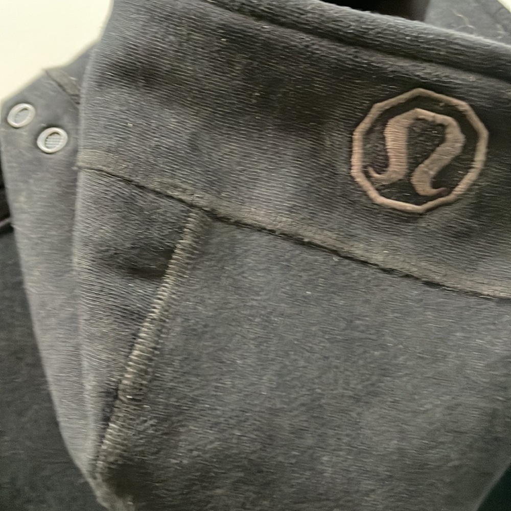 Lululemon Jacket - Picture 6 of 7